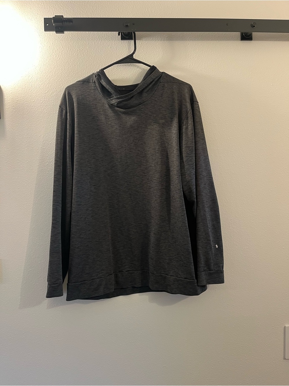 Nike Lightweight Hooded Pullover in Charcoal Gray